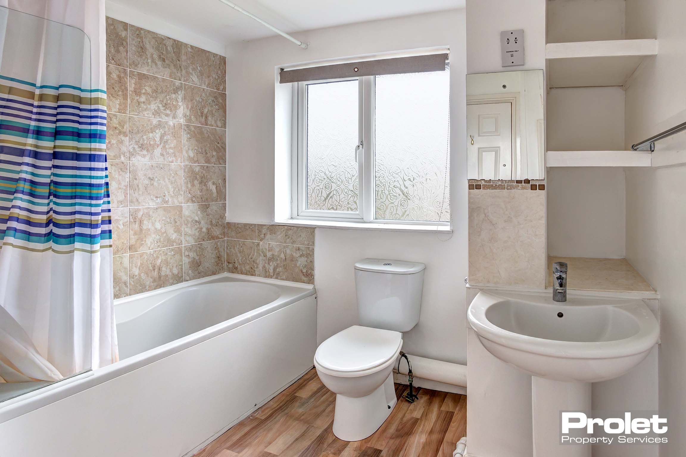 Bathroom with bath tub, toilet and sink