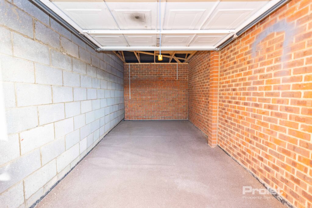 Large garage with space for a car